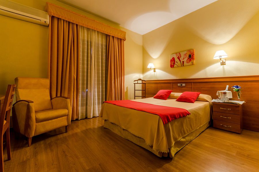 Hotel Zodiaco Bailén Exteriör bild